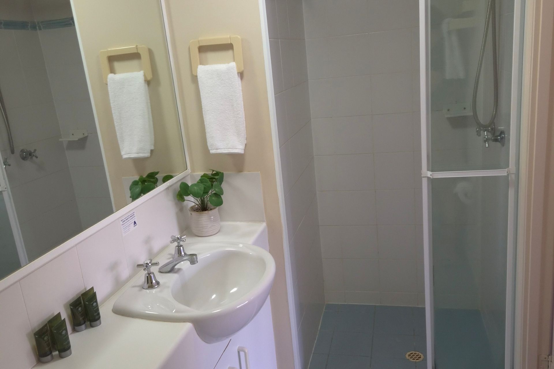 Sails Resort - Unit 3